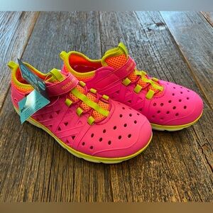 Stride Rite Phibians